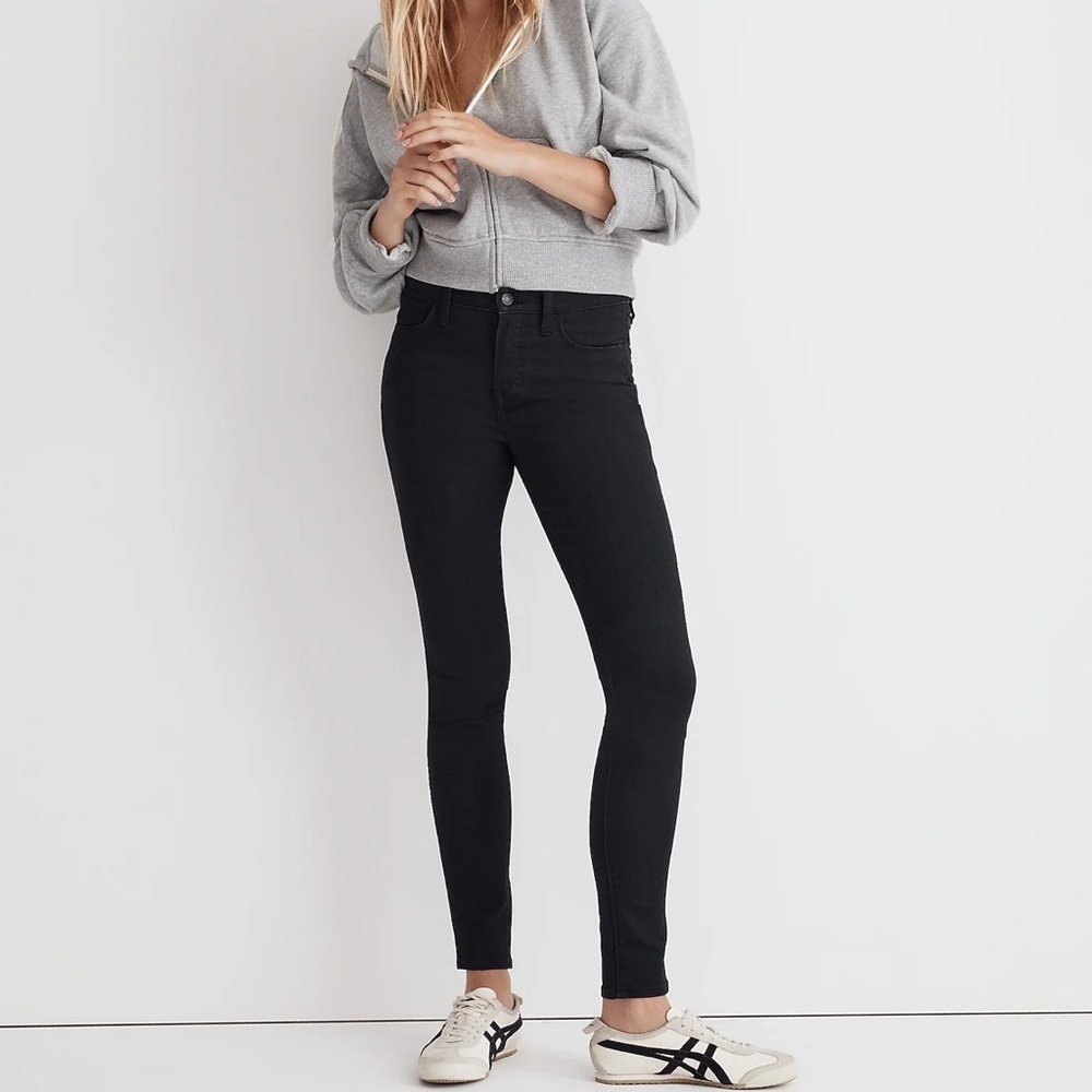 Madewell Roadtripper Jeans Black Wash - Picture 4 of 9